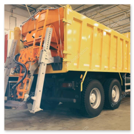 Mobiles Trockeneisstrahlgerät mit Kompressor auf einem Anhänger